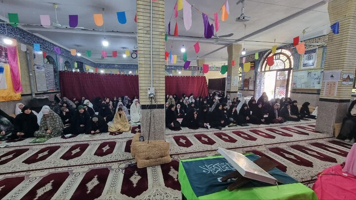 تصاویر/ آیین معنوی اعتکاف در گناوه