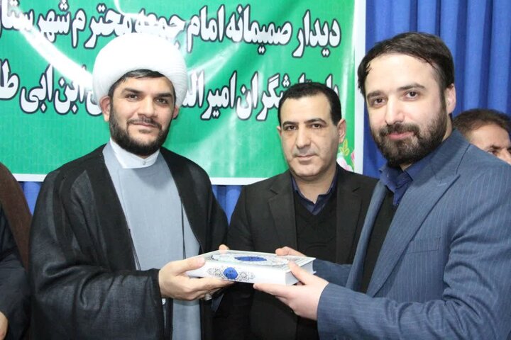 تصاویر/دیدار مادحین اهل بیت شهرستان تالش با امام جمعه شهرستان تالش