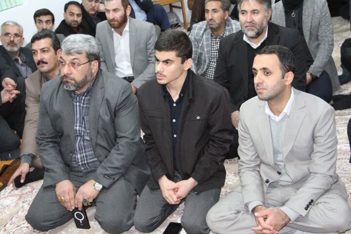 تصاویر/دیدار مادحین اهل بیت شهرستان تالش با امام جمعه شهرستان تالش