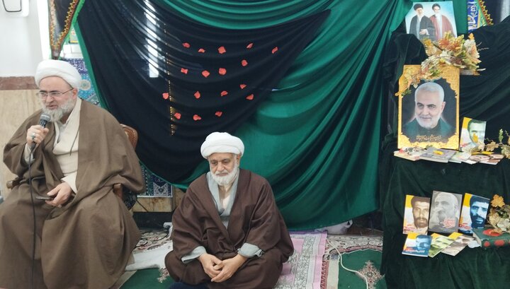 تصاویر/ مراسم سوگواری وفات حضرت زینب(س) در جمع معتکفین مسجد جامع حضرت ابوالفضل(ع)