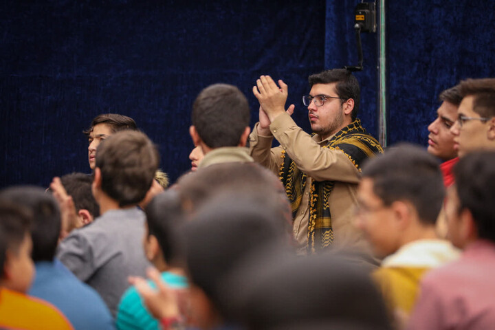 تصاویر / مراسم اعتکاف دانش آموزی در مدرسه مدینة‌العلم کاظمیه