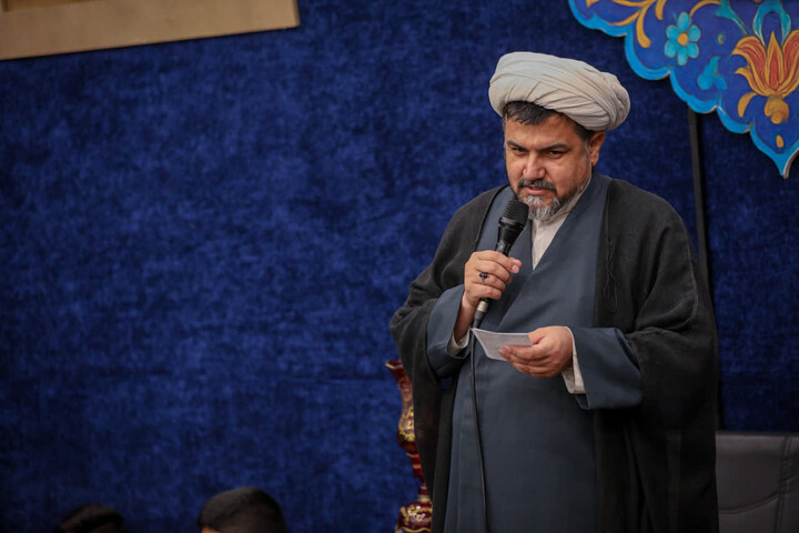 تصاویر / مراسم اعتکاف دانش آموزی در مدرسه مدینة‌العلم کاظمیه