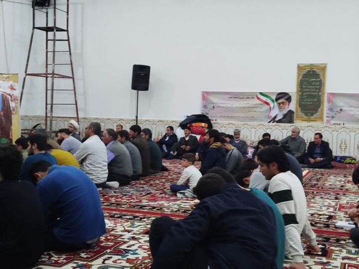 تصاویر/ حضور امام جمعه هشترود در جمع معتکفین شهرستان هشترود