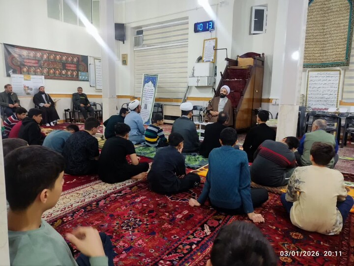 تصاویر/ حضور امام جمعه هشترود در جمع معتکفین شهرستان هشترود