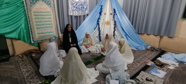 تصاویر/ حضور امام جمعه سلطانیه در جمع معتکفین این شهرستان