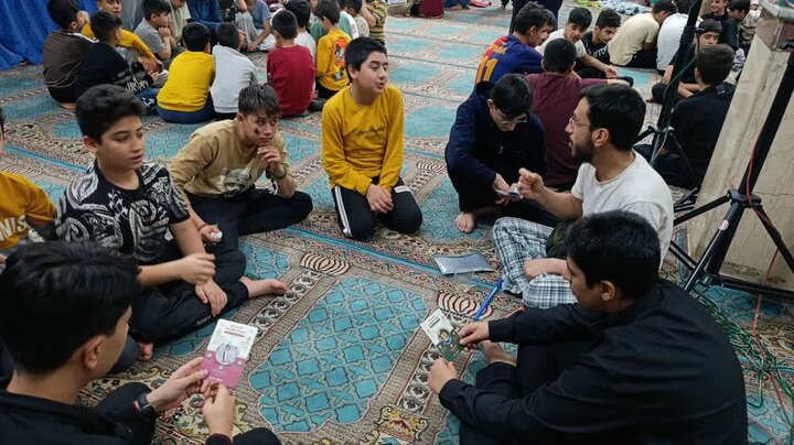 تصاویر/ حضور امام جمعه خرمدره در جمع معتکفین این شهرستان