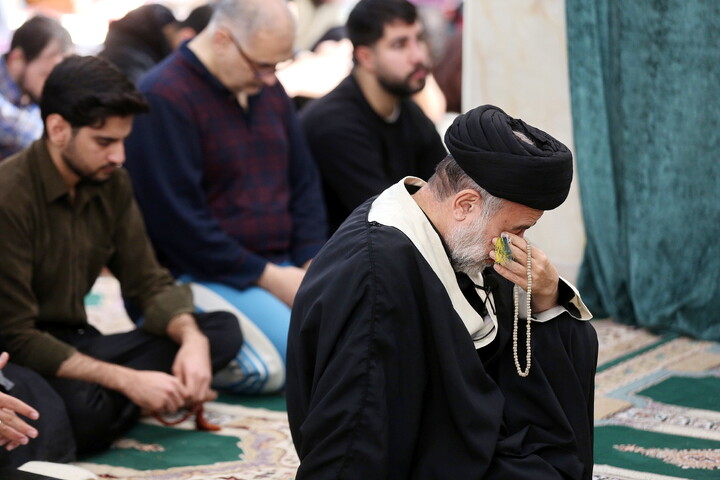 تصاویر/ برگزاری مراسم معنوی اعتکاف در مسجد دانشگاه آزاد قم
