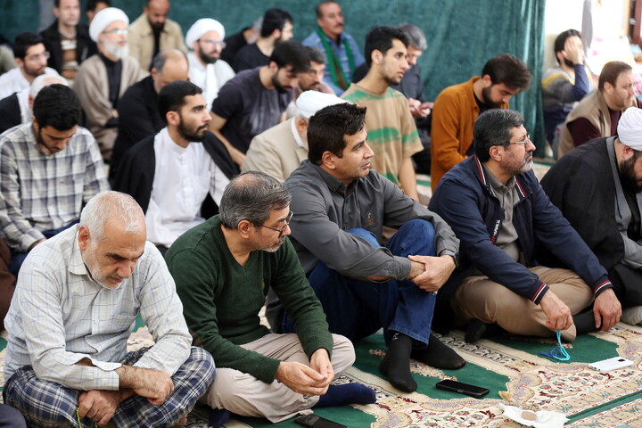تصاویر/ برگزاری مراسم معنوی اعتکاف در مسجد دانشگاه آزاد قم
