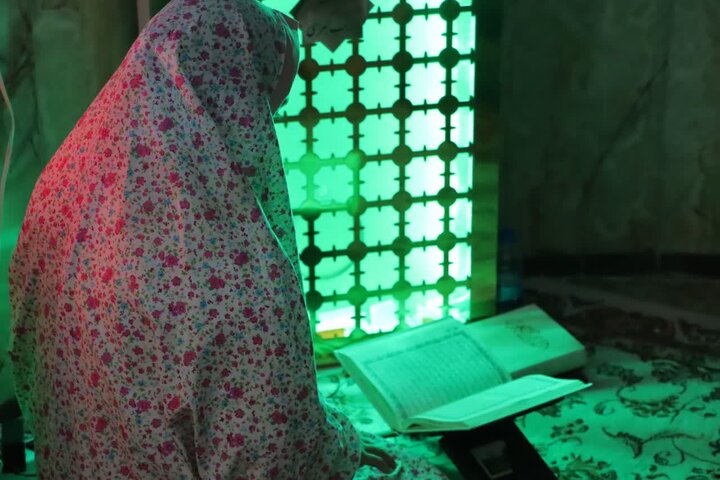 تصاویر/ حضور امام جمعه اسلامشهر در جمع معتکفین