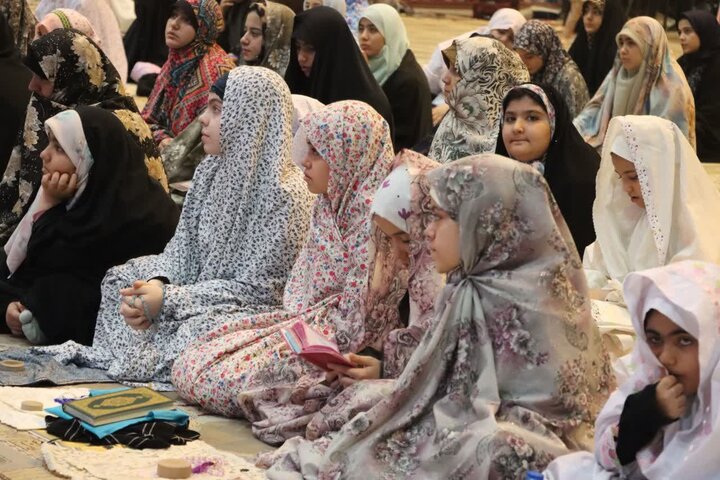 تصاویر/ حضور امام جمعه اسلامشهر در جمع معتکفین