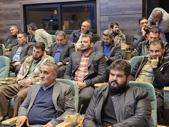 تصاویر/آیین گرامیداشت روز پدر و تجلیل از رؤسای هیئت‌های ورزشی کردستان