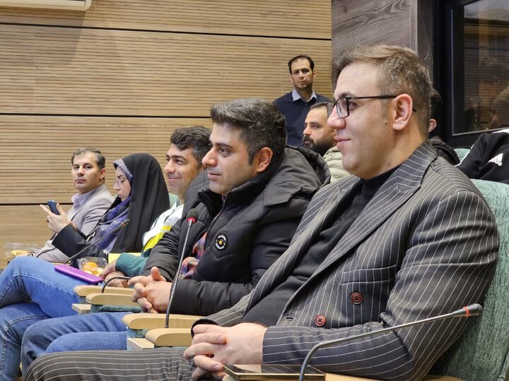 تصاویر/آیین گرامیداشت روز پدر و تجلیل از رؤسای هیئت‌های ورزشی کردستان