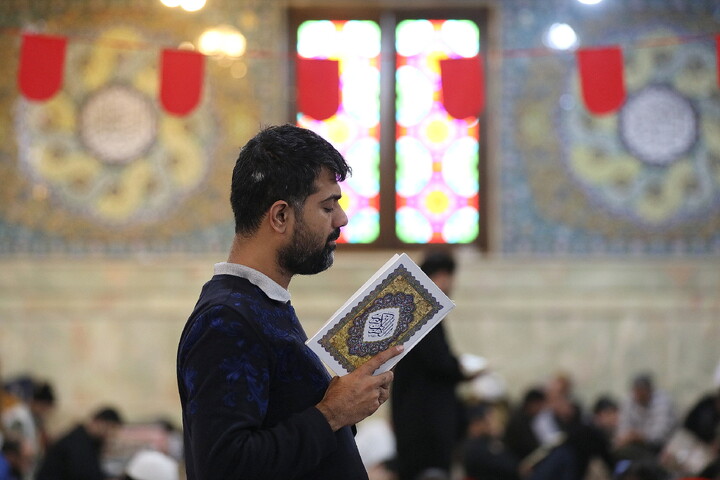 تصاویر/ اعمال ام داوود در حرم حضرت معصومه(س) و مسجد امام حسن عسکری (ع)