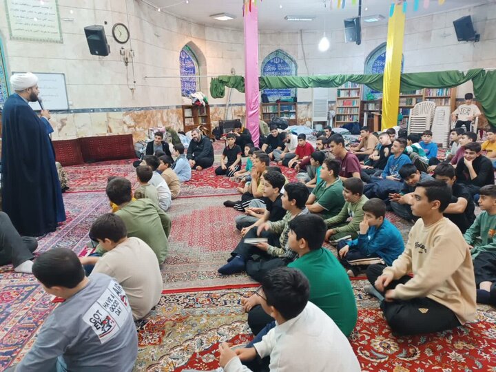 تصاویر/ برگزاری مراسم اعتکاف در مسجد الزهرا(س)