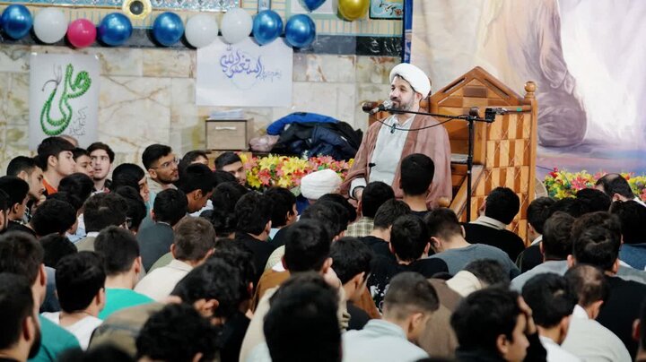 تصاویر/ اعتکاف رجبیه در مسجد حضرت ولیعصر(عج)