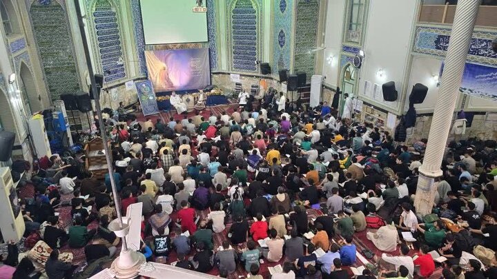 تصاویر/ اعتکاف رجبیه در مسجد حضرت ولیعصر(عج)