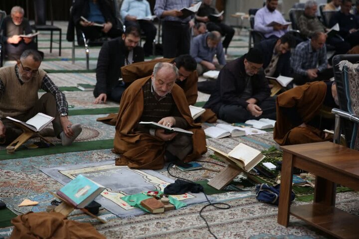 تصاویر/ اعمال ام داوود در مسجد جنرال ارومیه