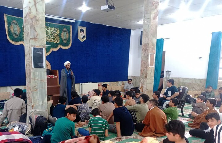 تصاویر/ اعتکاف دانش آموزان در مدرسه علمیه بوشهر