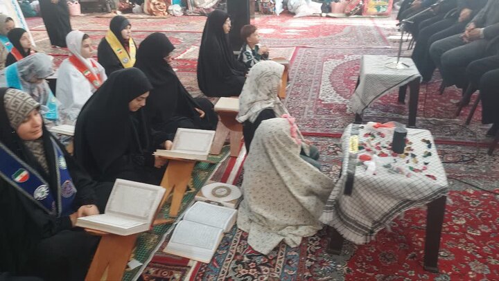 تصاویر/ برگزاری اعتکاف بانوان در مسجد فاطمة  الزهرای نقده