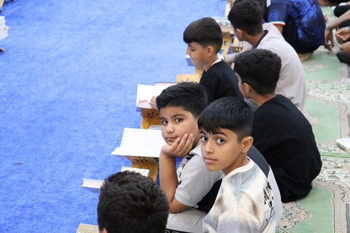 تصاویر/ سومین روز اعتکاف در مصلی دیّر