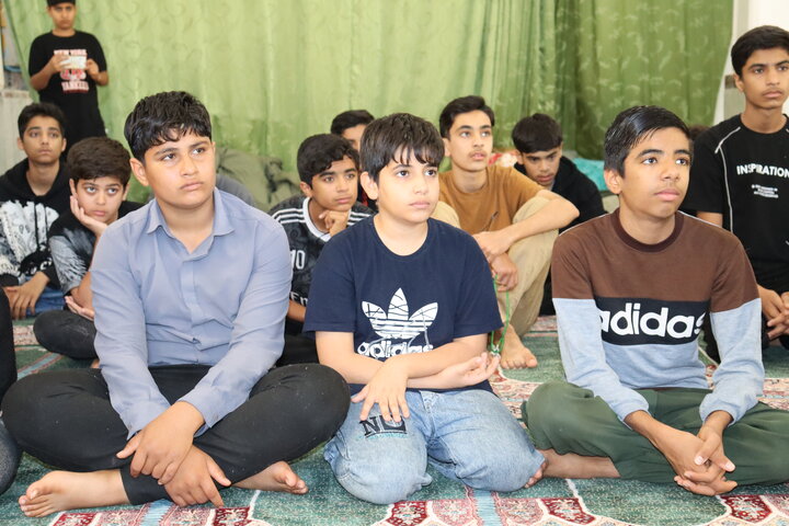 تصاویر/ اعتکاف دانش‌آموزان پسر در دوراهک