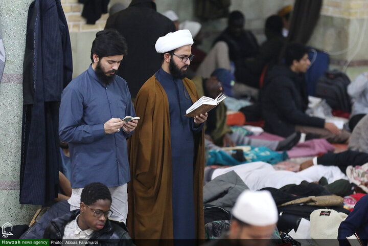 مراسم الاعتكاف في مسجد الإمام الحسن العسکري (عليه السلام) بقم