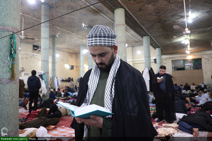 مراسم الاعتكاف في مسجد الإمام الحسن العسکري (عليه السلام) بقم