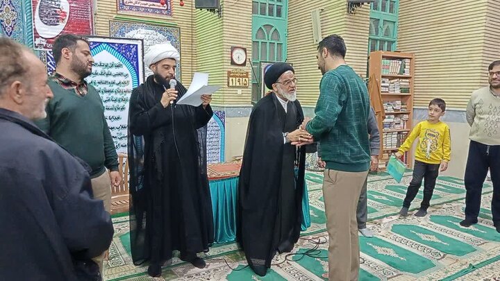 تصاویر/ بدرقه معتکفین نطنز با حضور امام جمعه