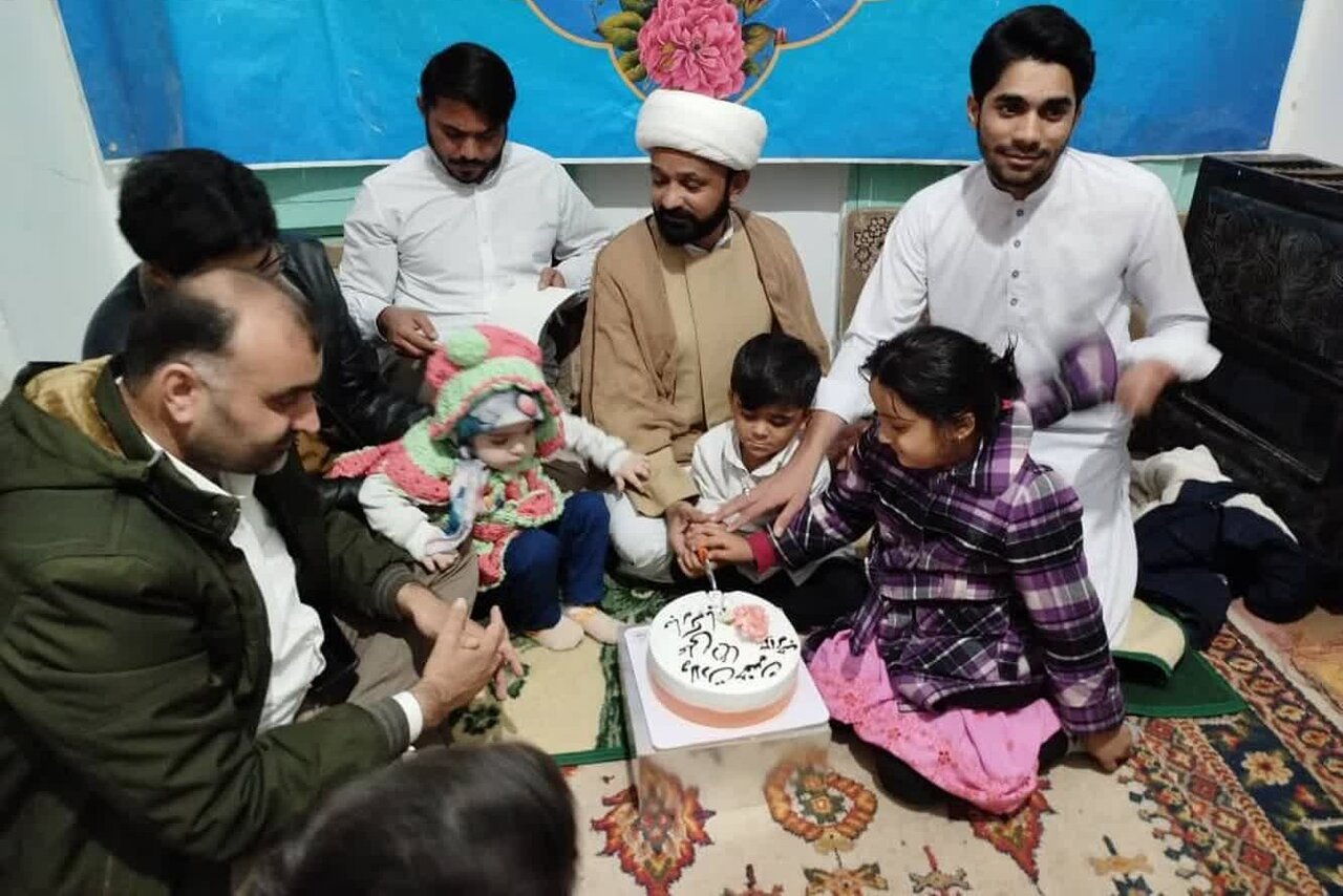 جامعہ روحانیت بلوچستان قم کی جانب سے 13 رجب کی مناسبت سے جشن کا انعقاد