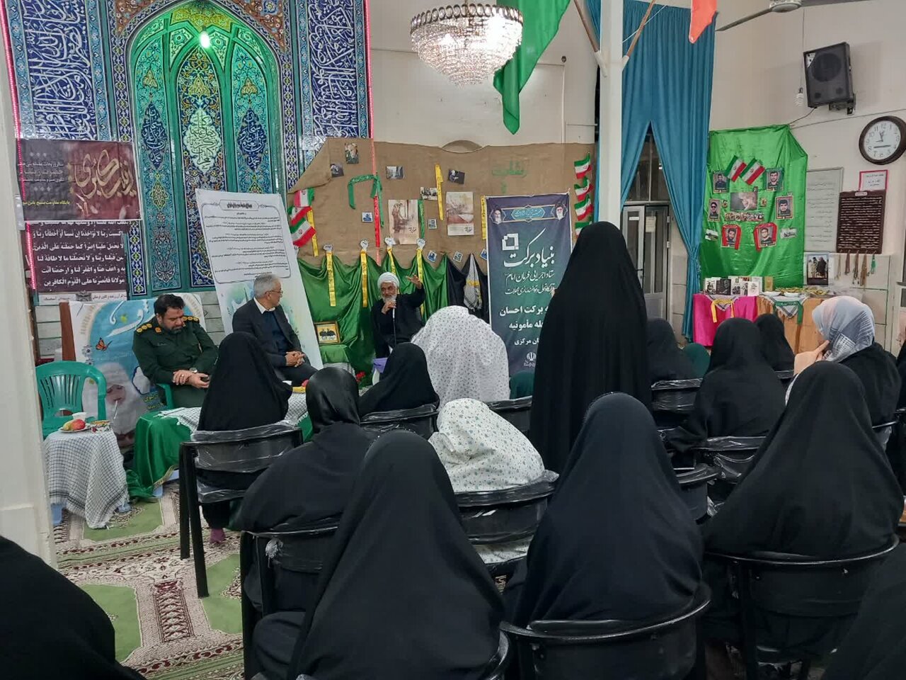 اعتکاف از برکات انقلاب اسلامی است