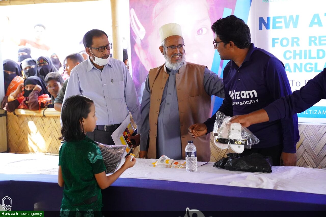 মিয়ানমারে রোহিঙ্গাদের ওপর নিপীড়ন ও মানবিক সংকট