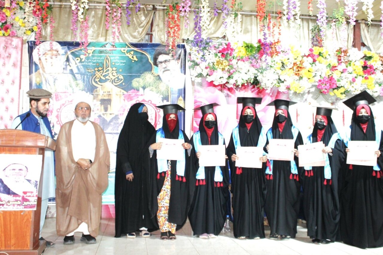 علامہ شبیر میثمی کی جامعۃ الزہرا (س) کراچی میں منعقدہ جشن مولود کعبہ میں شرکت اور خطاب