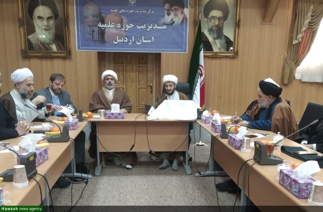 رونمایی از دو اثر پژوهشی جدید در اردبیل با حضور معاون پژوهش حوزه‌های علمیه