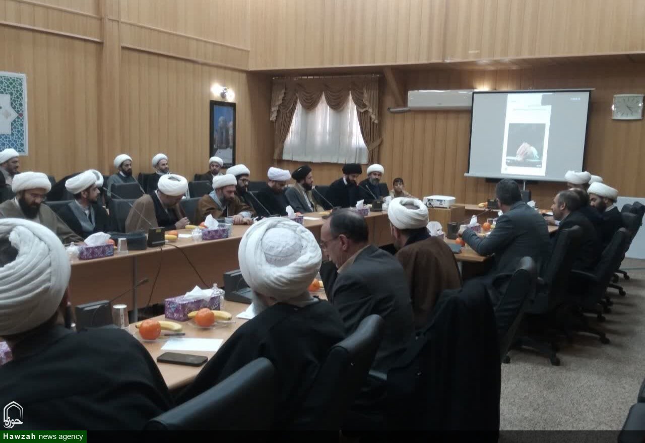 رونمایی از دو اثر پژوهشی جدید در اردبیل با حضور معاون پژوهش حوزه‌های علمیه