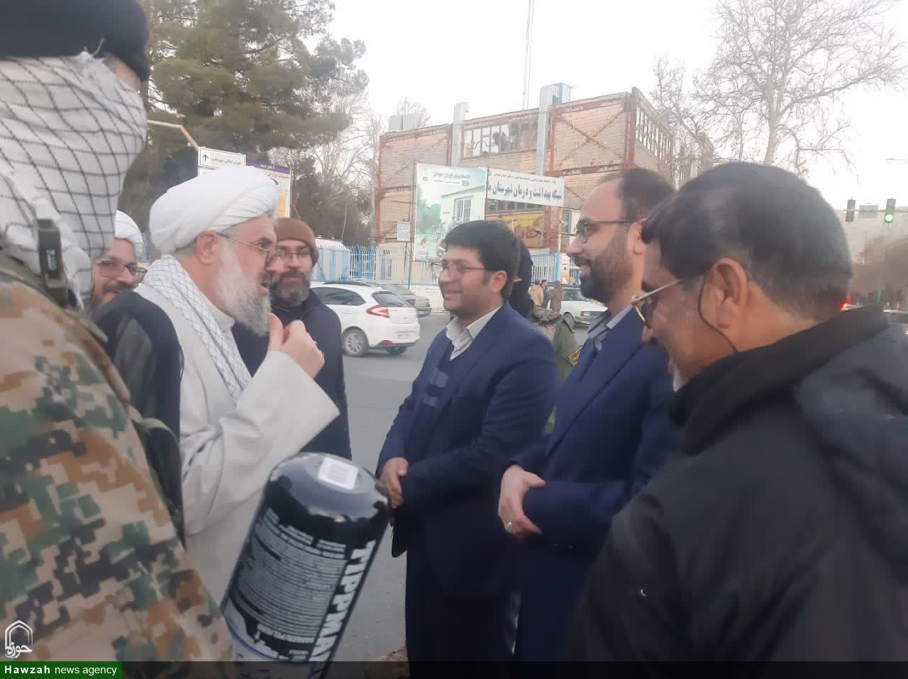 تقدیر امام جمعه ملایر از مدافعان امنیت