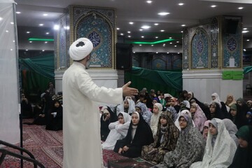 فیلم| پاتوق اعتکافی «دختران آفتاب اصفهان» در مسجد صاحب‌الزمان(عج)