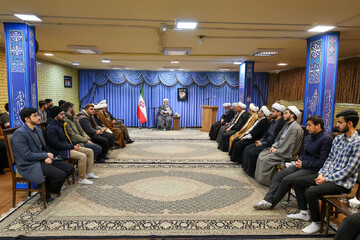 ملاک اصلی ارزیابی انسان، صداقت با خویشتن و انجام وظیفه الهی است