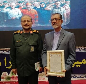 دبیر خبرگزاری حوزه برگزیده دهمین جشنواره ملی «مالک اشتر» شد