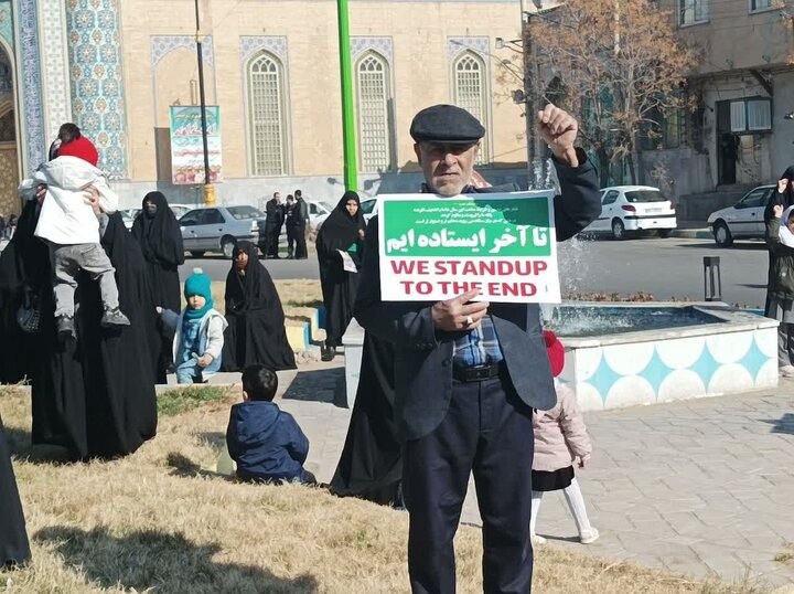 تصاویر/برگزاری اجتماع بزرگ «تاپای جان برای ایران» درآران وبیدگل