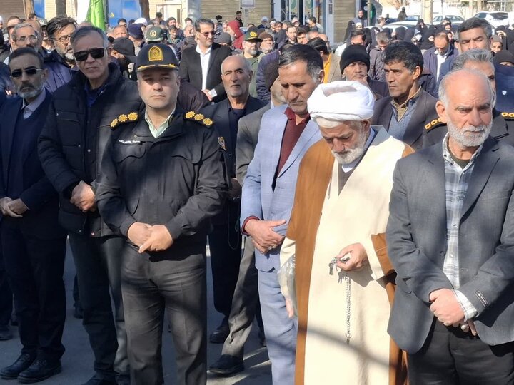 تصاویر/برگزاری اجتماع بزرگ «تاپای جان برای ایران» درآران وبیدگل