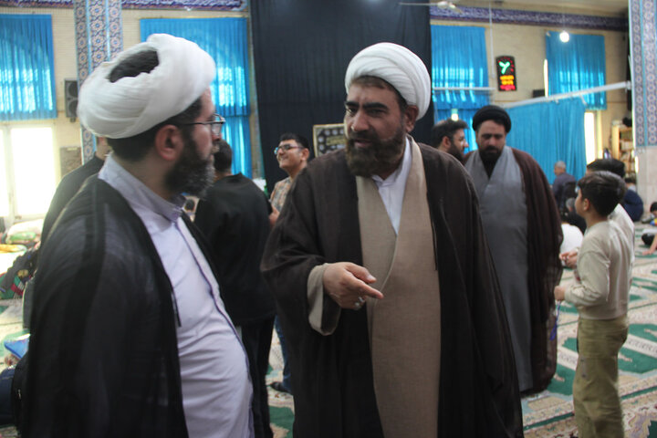 تصاویر / دیدار مدیر حوزه علمیه استان قزوین با دست اندرکاران ستاد اعتکاف اقبالیه  قزوین