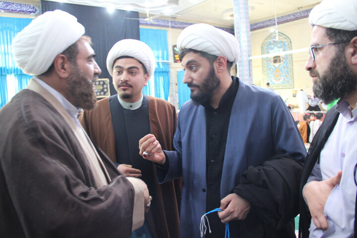 تصاویر / دیدار مدیر حوزه علمیه استان قزوین با دست اندرکاران ستاد اعتکاف اقبالیه  قزوین