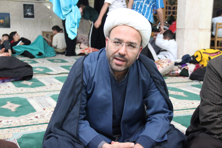 تصاویر / دیدار مدیر حوزه علمیه استان قزوین با دست اندرکاران ستاد اعتکاف اقبالیه  قزوین