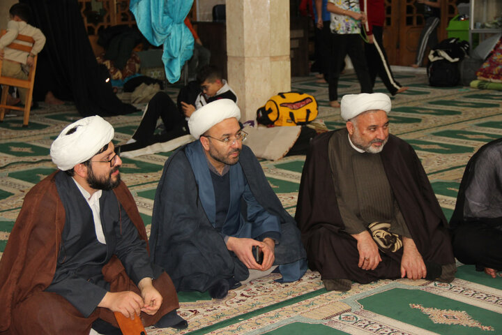 تصاویر / دیدار مدیر حوزه علمیه استان قزوین با دست اندرکاران ستاد اعتکاف اقبالیه  قزوین
