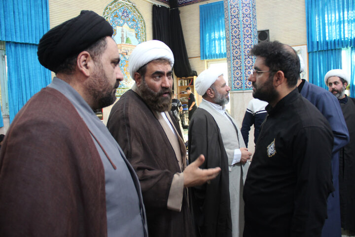 تصاویر / دیدار مدیر حوزه علمیه استان قزوین با دست اندرکاران ستاد اعتکاف اقبالیه  قزوین