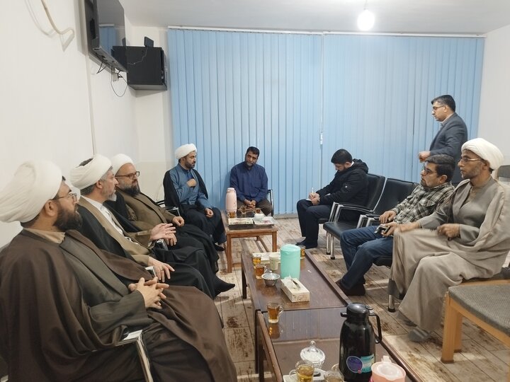 تصاویر/ بازدید معاون منابع انسانی و پشتیبانی حوزه های علمیه از مدارس علمیه شهرستان دلگان