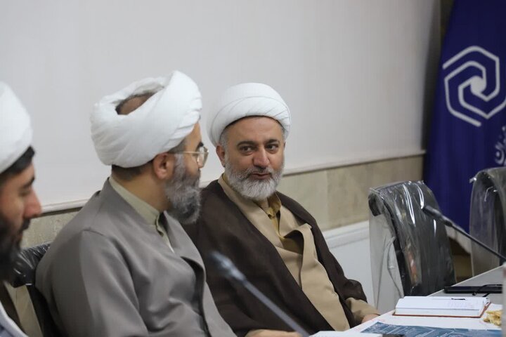 تصاویر/جلسه شورای نهادهای عالی حوزوی استان کردستان