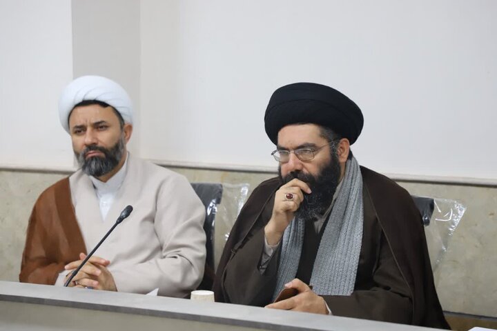 تصاویر/جلسه شورای نهادهای عالی حوزوی استان کردستان