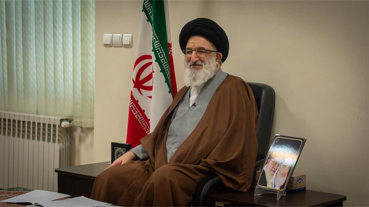 جلسه شورای توسعه فرهنگ قرآنی استان به ریاست  نماینده ولی‌فقیه در استان البرز