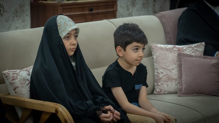 دیدار نماینده ولی فقیه در استان البرز با خانواده‌ معظم پاسدار شهید مصطفی مرآتی